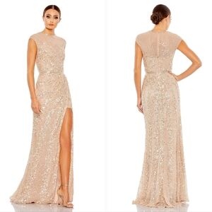 New Mac Duggal Embellished Neck Illusion Cap Sleeve Gown. Size 4